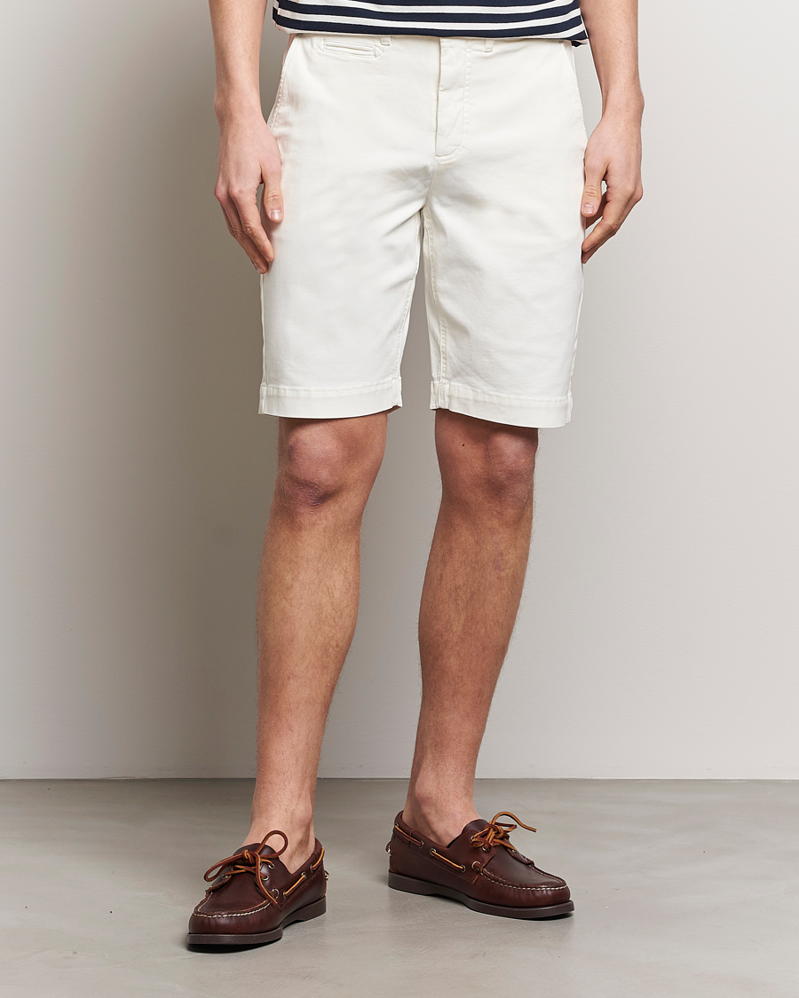 Men | Chino Shorts | Morris | Jeffrey Chino Shorts Off White
