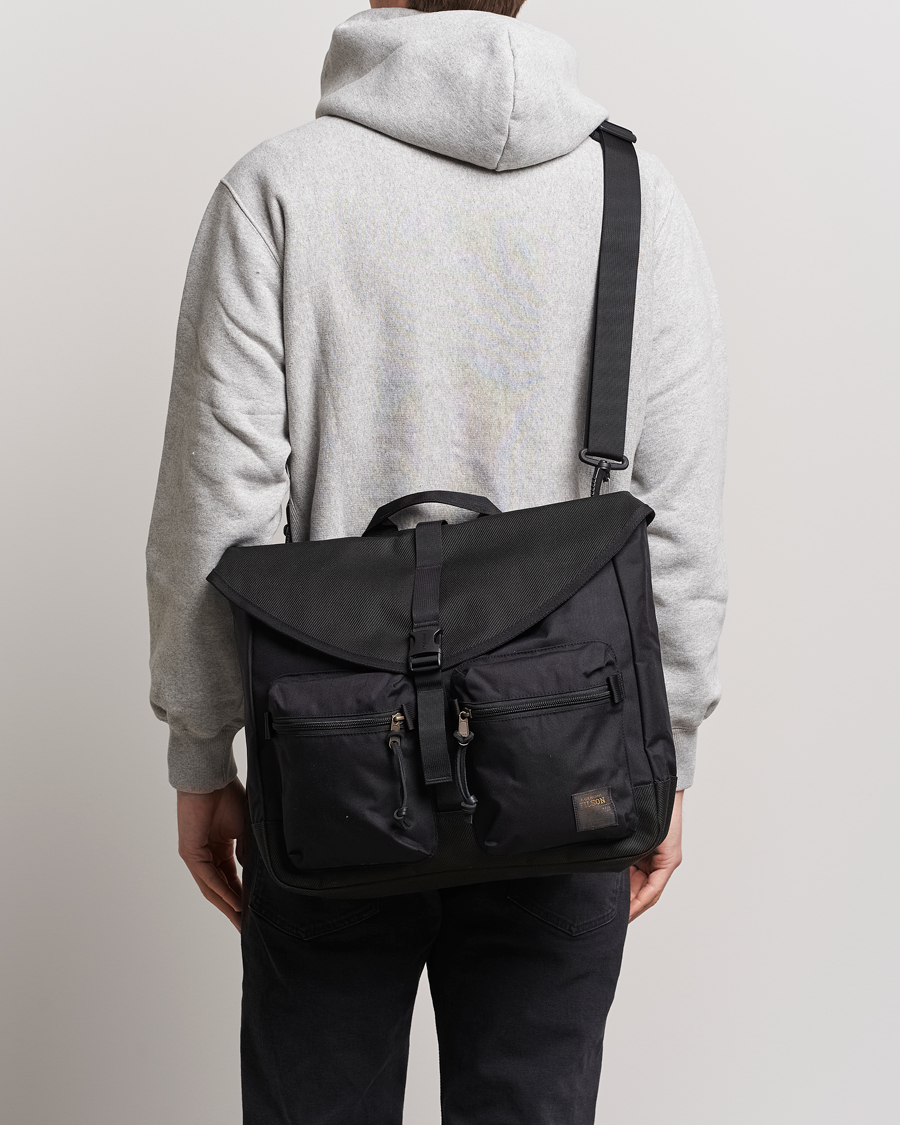 Men | Shoulder Bags | Filson | Surveyor Messenger Bag Black
