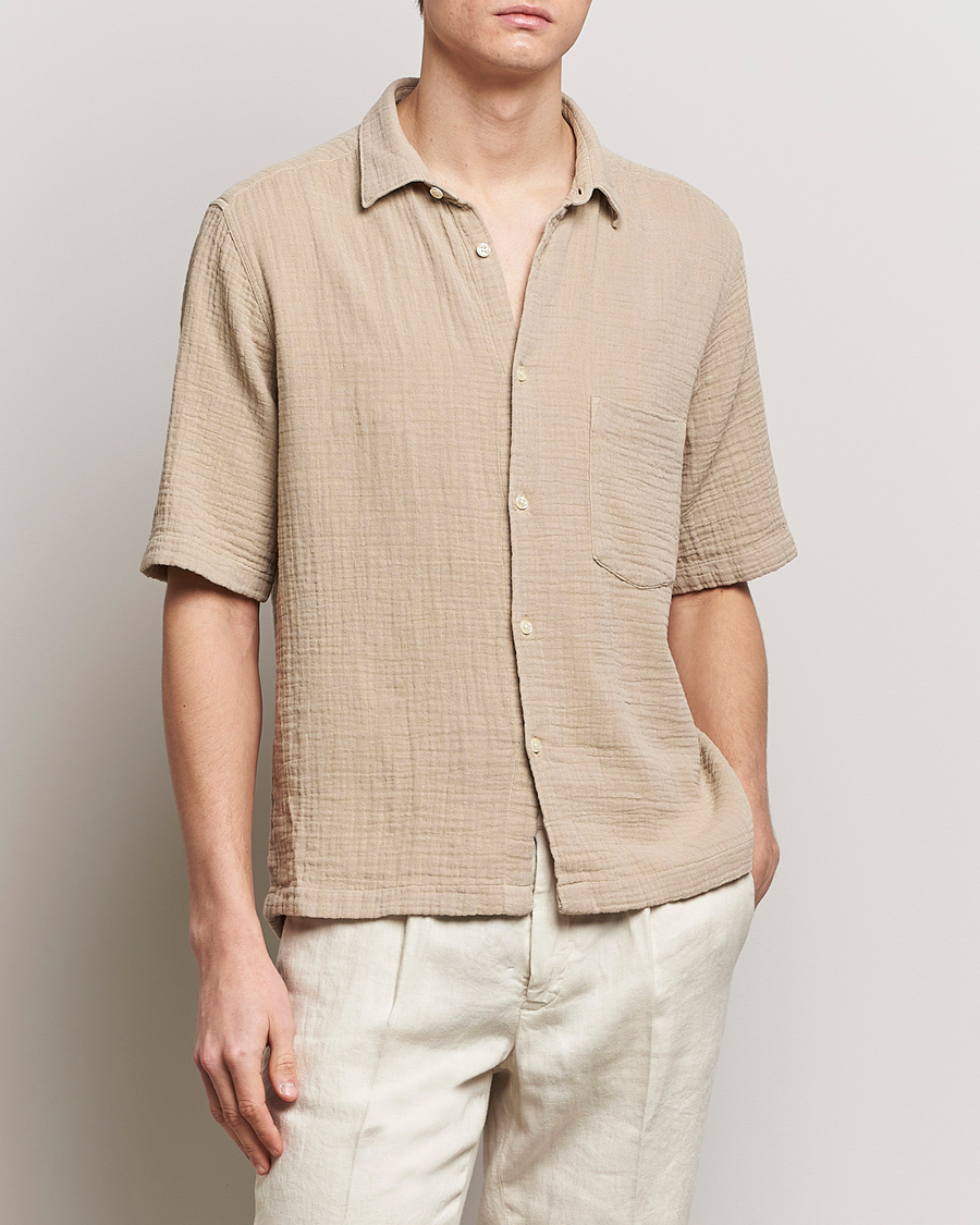 Men | Shirts | Oscar Jacobson | Short Sleeve City Crepe Cotton Shirt Beige