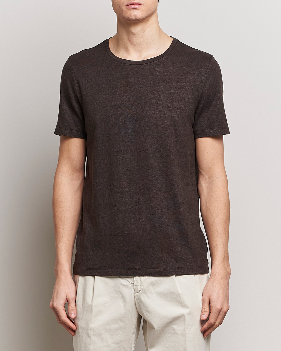 Men | T-Shirts | Oscar Jacobson | Kyran Linen T-Shirt Brown