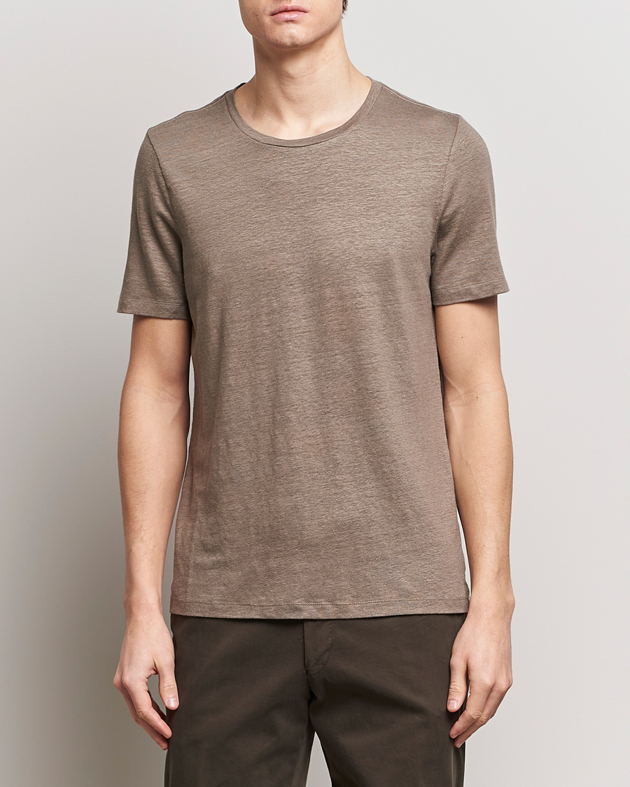 Men | Short Sleeve T-shirts | Oscar Jacobson | Kyran Linen T-Shirt Olive