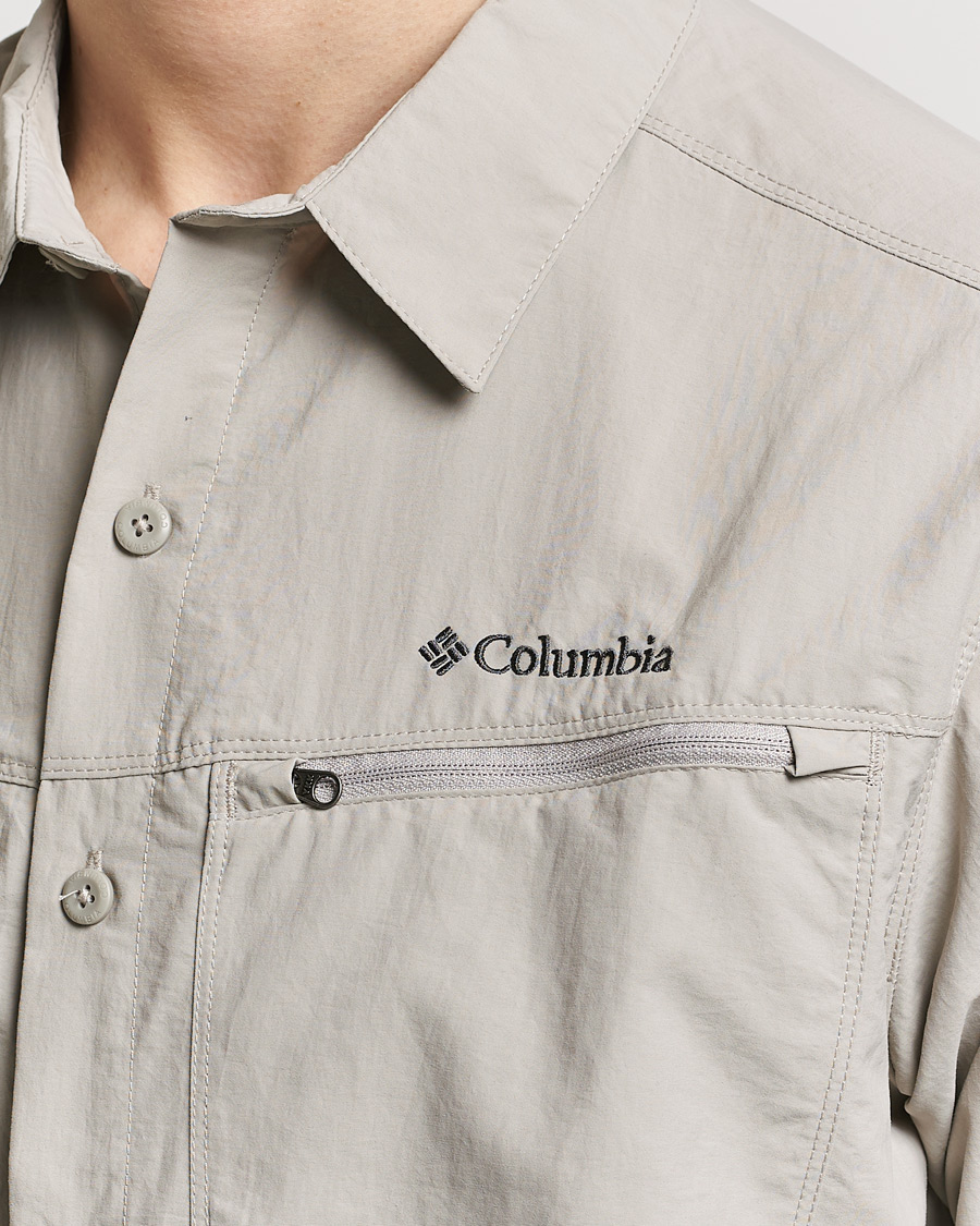 Men | Shirts | Columbia | Mountaindale Short Sleeve Outdoor Shirt Flint Grey