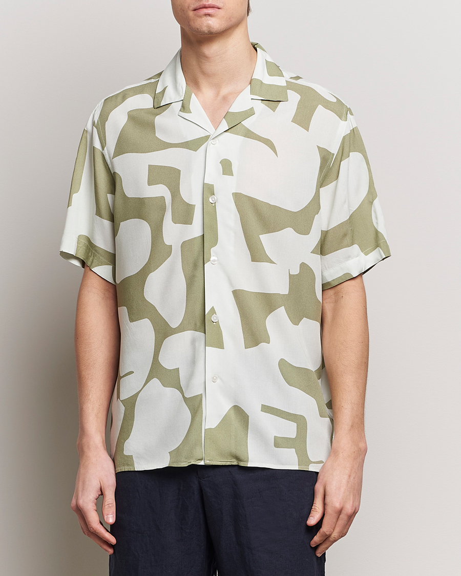 Men | Short Sleeve Shirts | OAS | Viscose Resort Short Sleeve Shirt Sage Puzzlotec