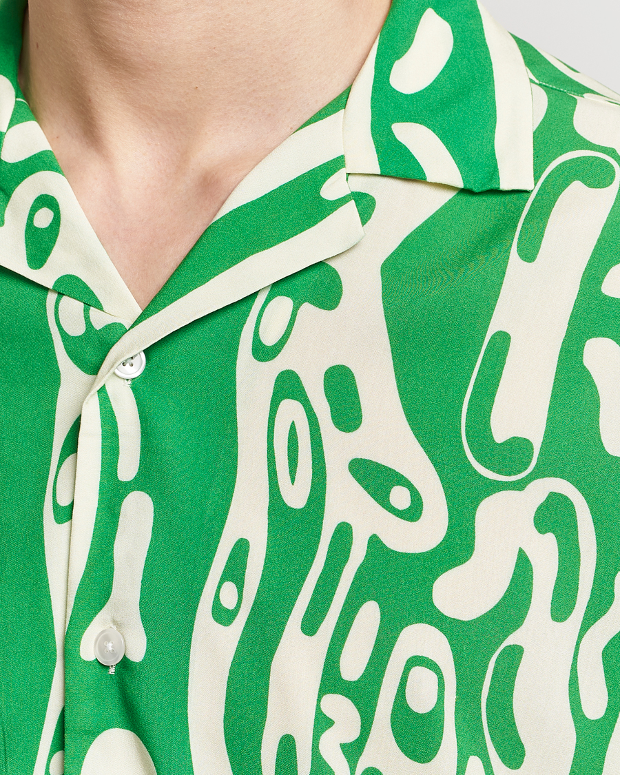 Men | Shirts | OAS | Viscose Resort Short Sleeve Shirt Verdant
