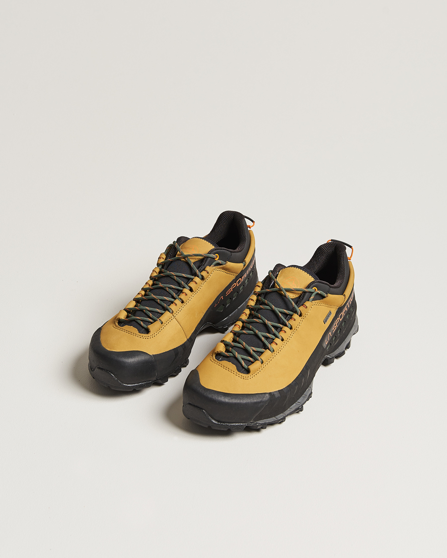 Men | GORE-TEX | La Sportiva | TX5 GTX Hiking Shoes Savana/Tiger