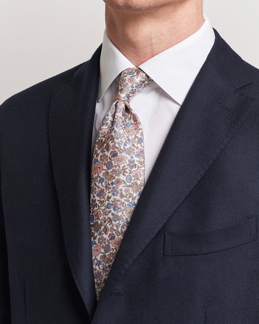 Homme |  | Amanda Christensen | Silk Oxford Printed Flower 8cm Tie Beige