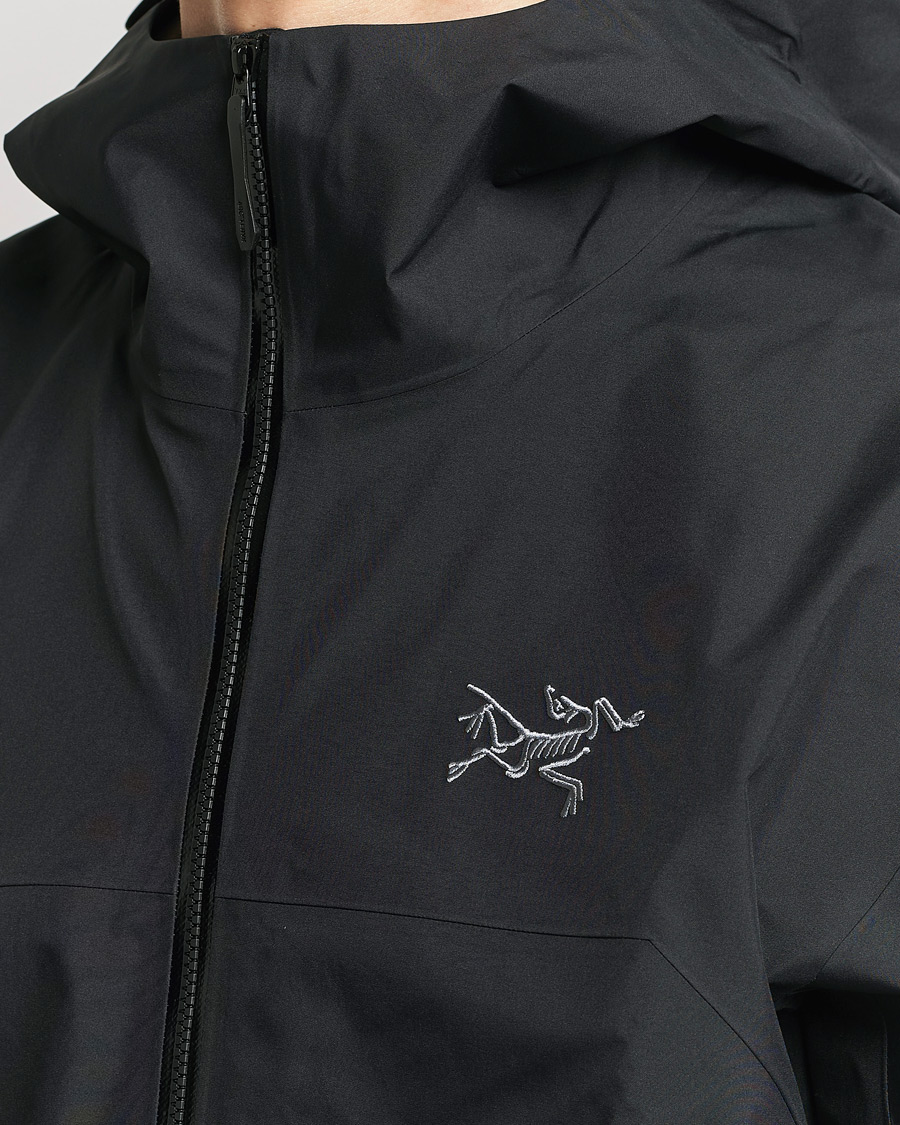 Men | Coats & Jackets | Arc'teryx | Beta Jacket Black