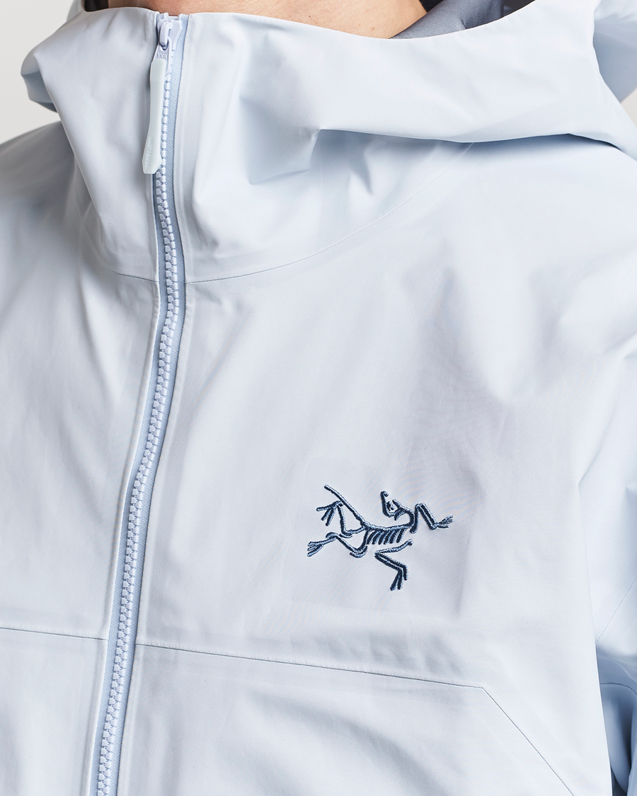 Men | Coats & Jackets | Arc'teryx | Beta Gore-Tex Jacket Daybreak