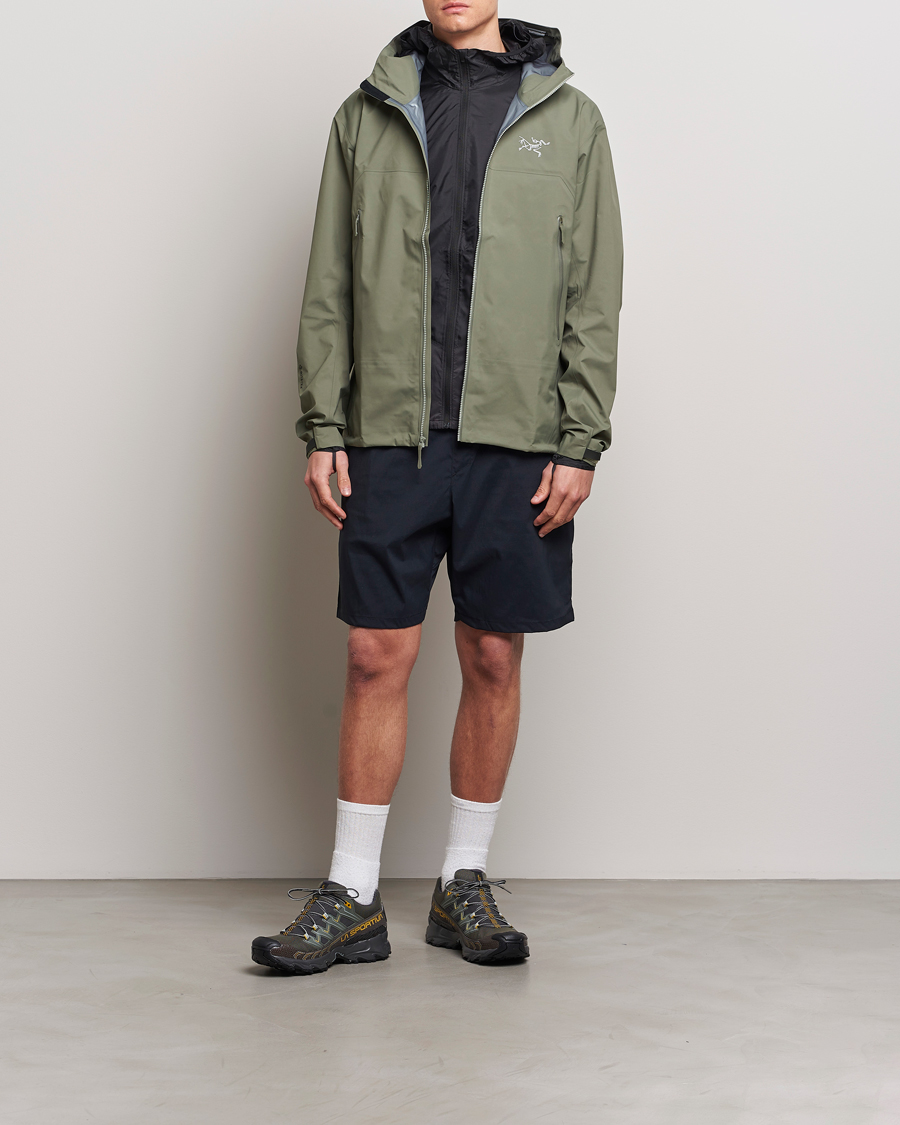 Men | Coats & Jackets | Arc'teryx | Beta Gore-Tex Jacket Forage