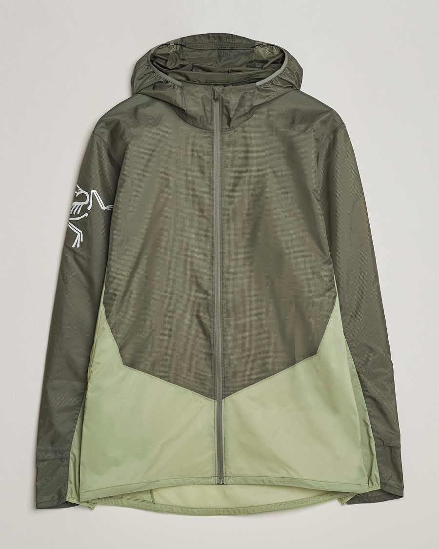 Men | Coats & Jackets | Arc'teryx | Norvan Windshell Hooded Jacket Forage/Chloris