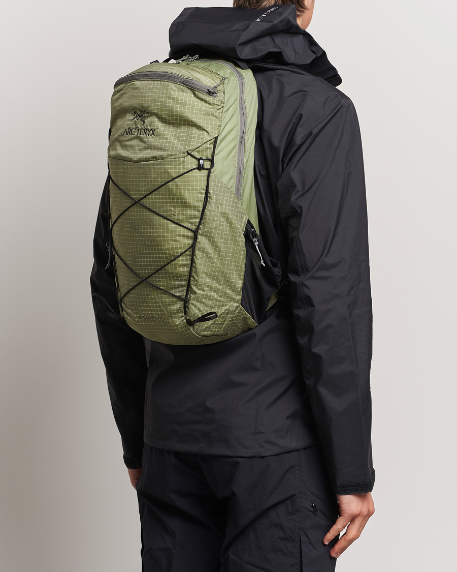 Men | Arc'teryx Aerios 18L Backpack Chloris/Forage | Arc'teryx | Aerios 18L Backpack Chloris/Forage