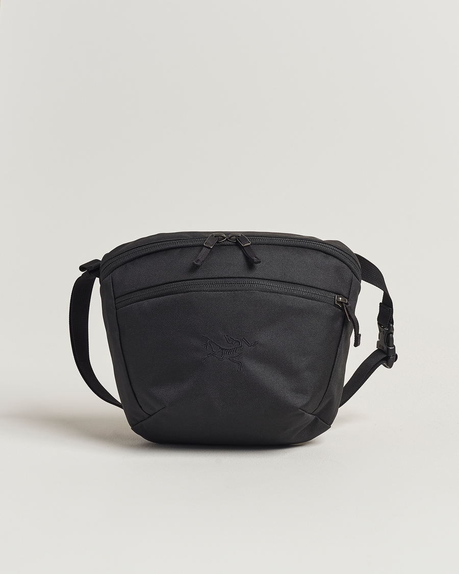 Men | Arc'teryx Mantis 2 Waist Pack Black | Arc'teryx | Mantis 2 Waist Pack Black