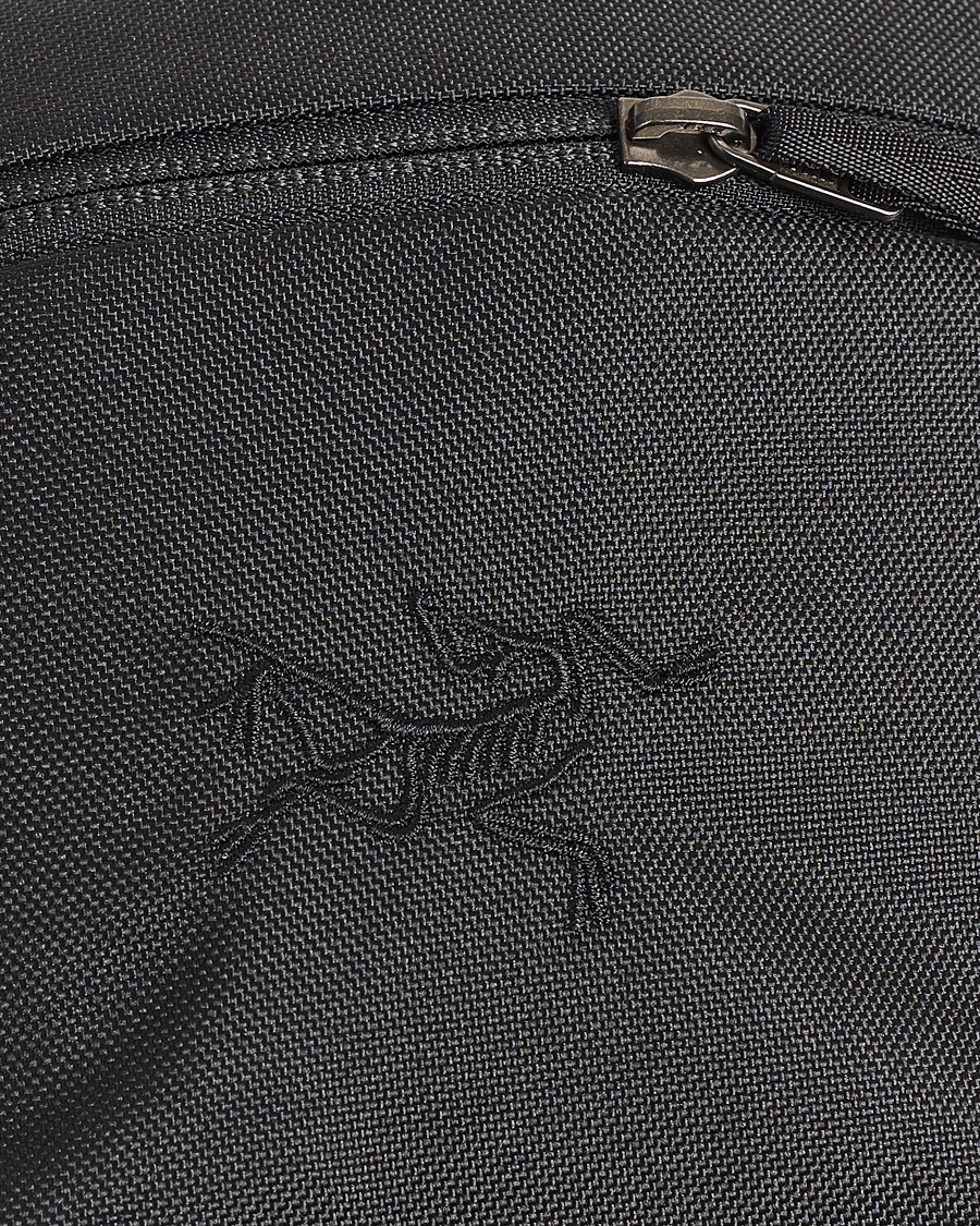 Men | Arc'teryx Mantis 2 Waist Pack Black | Arc'teryx | Mantis 2 Waist Pack Black