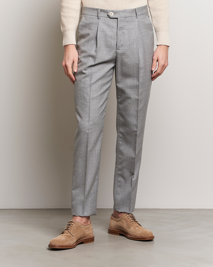 Men | Trousers | Brunello Cucinelli | Pleated Wool Trousers Light Grey