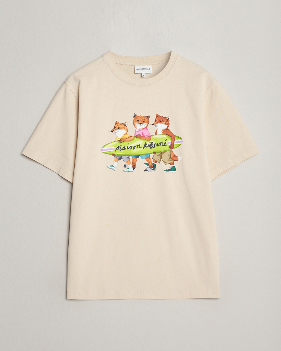 Men | T-Shirts | Maison Kitsuné | Surfing Foxes T-Shirt Paper
