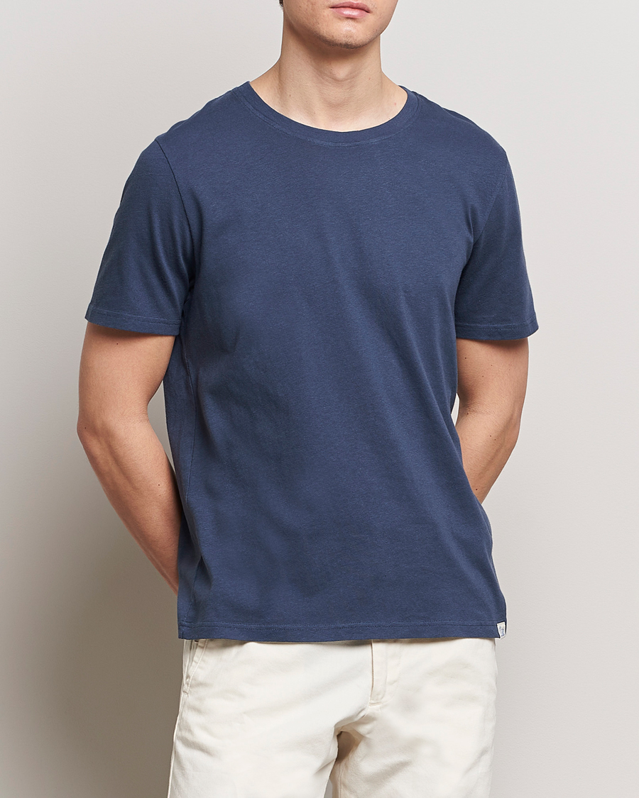 Men | T-Shirts | Merz b. Schwanen | Organic Cotton Washed Crew Neck T-Shirt Denim Blue