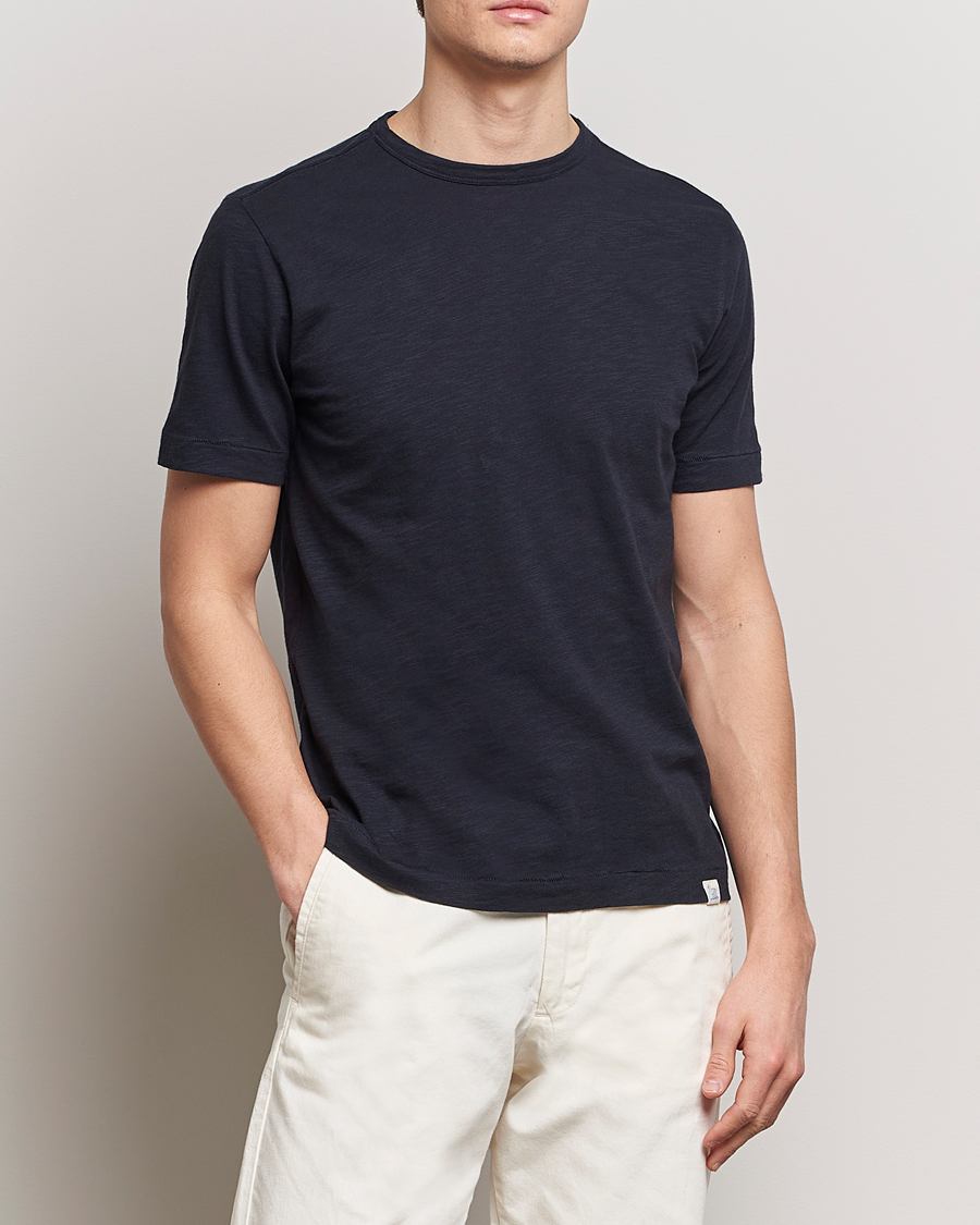 Men | Short Sleeve T-shirts | Merz b. Schwanen | Organic Pima Cotton Slub Crew Neck T-Shirt Dark Navy