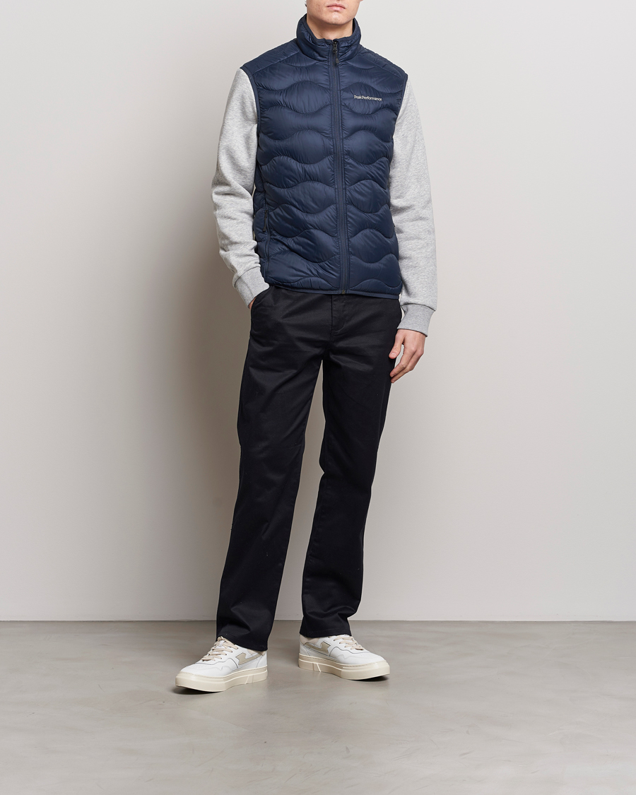 Men | Coats & Jackets | Peak Performance | Helium Down Vest Blue Shadow