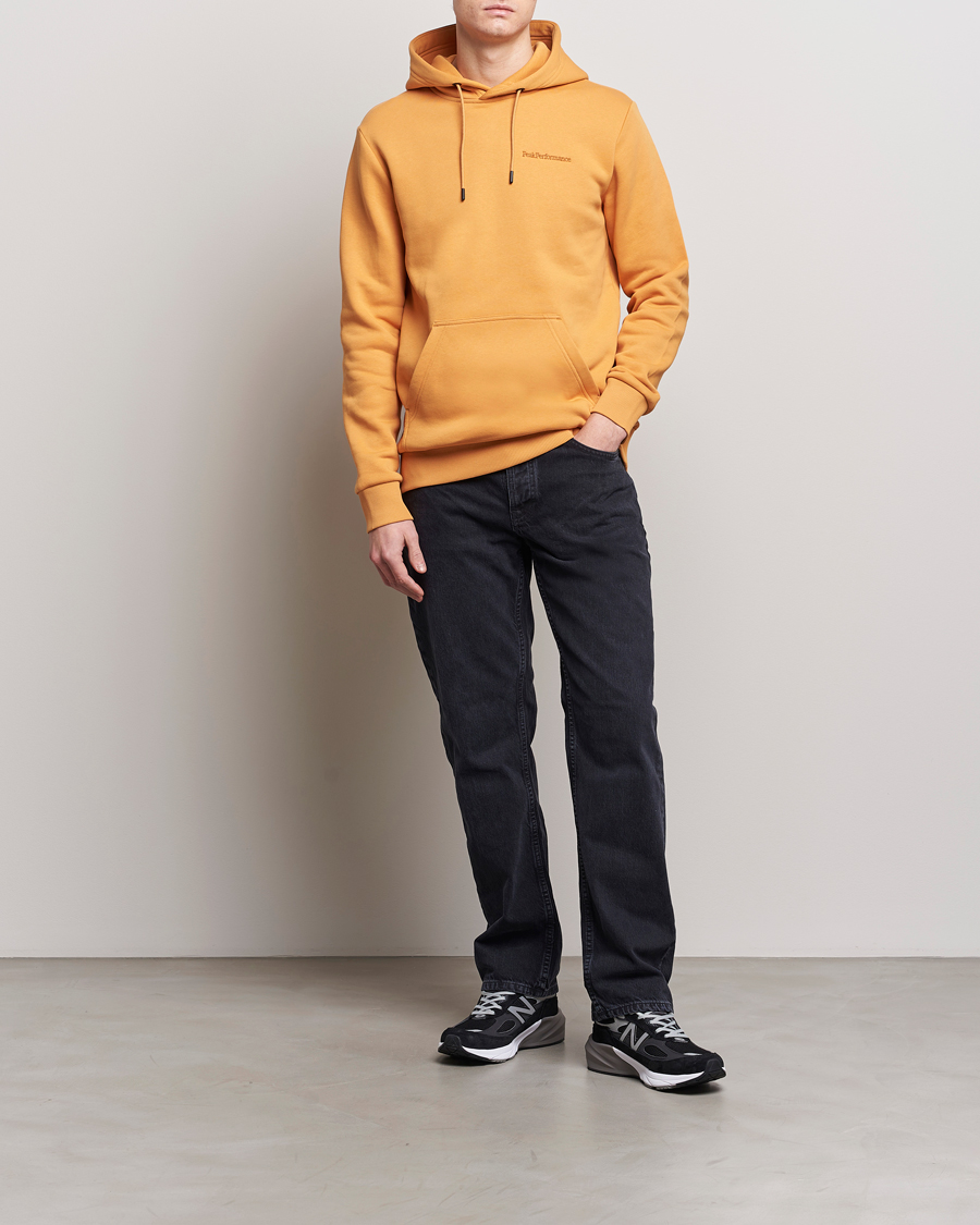 Men | Sweaters & Knitwear | Peak Performance | Original Logo Hoodie Desert Blow