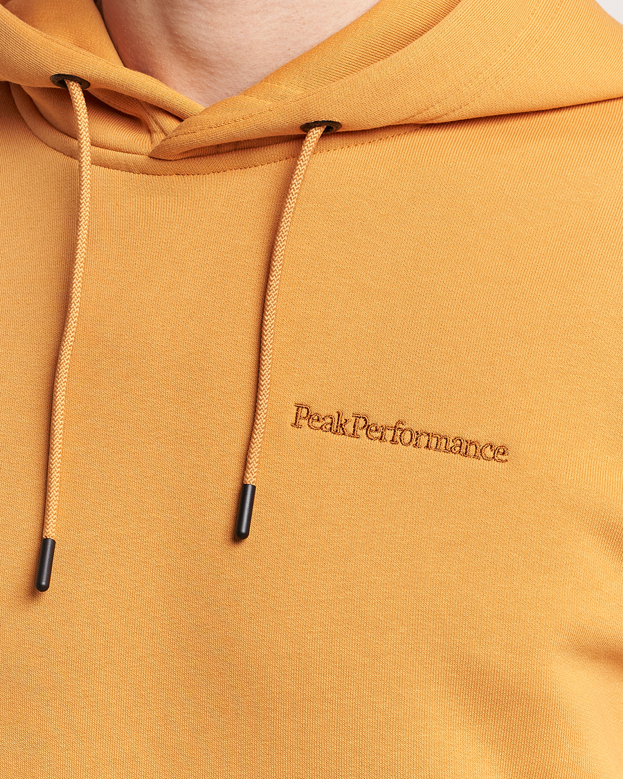 Men | Sweaters & Knitwear | Peak Performance | Original Logo Hoodie Desert Blow