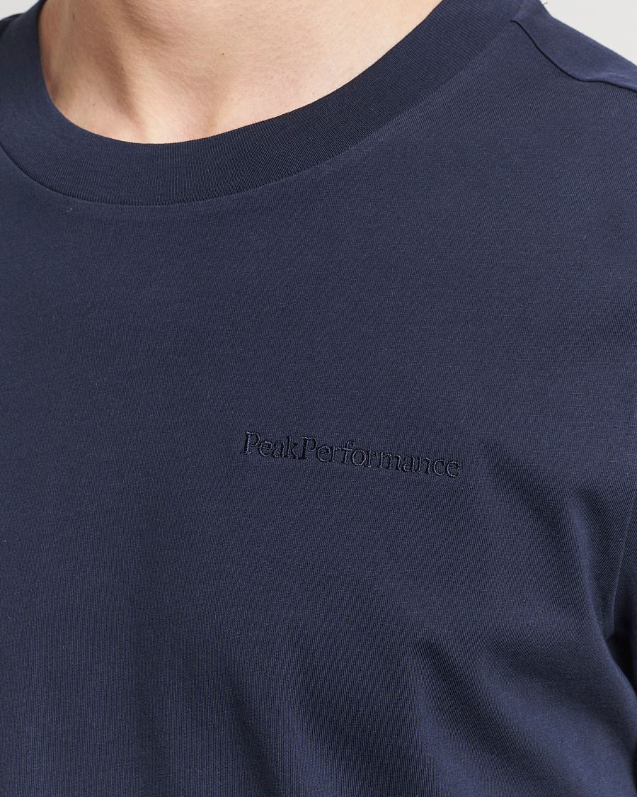 Men | T-Shirts | Peak Performance | Original Crew Neck T-Shirt Blue Shadow