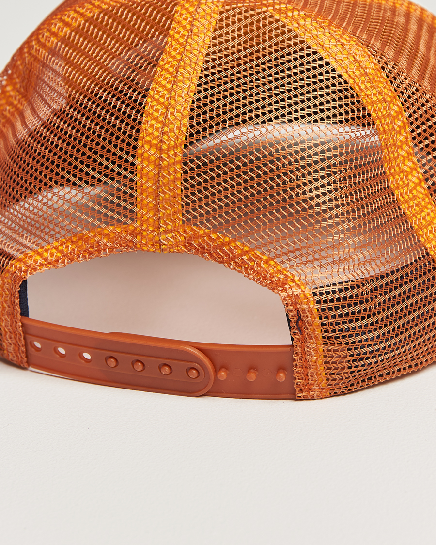 Men | Peak Performance Trucker Cap Salute Blue/White | Peak Performance | Trucker Cap Salute Blue/White