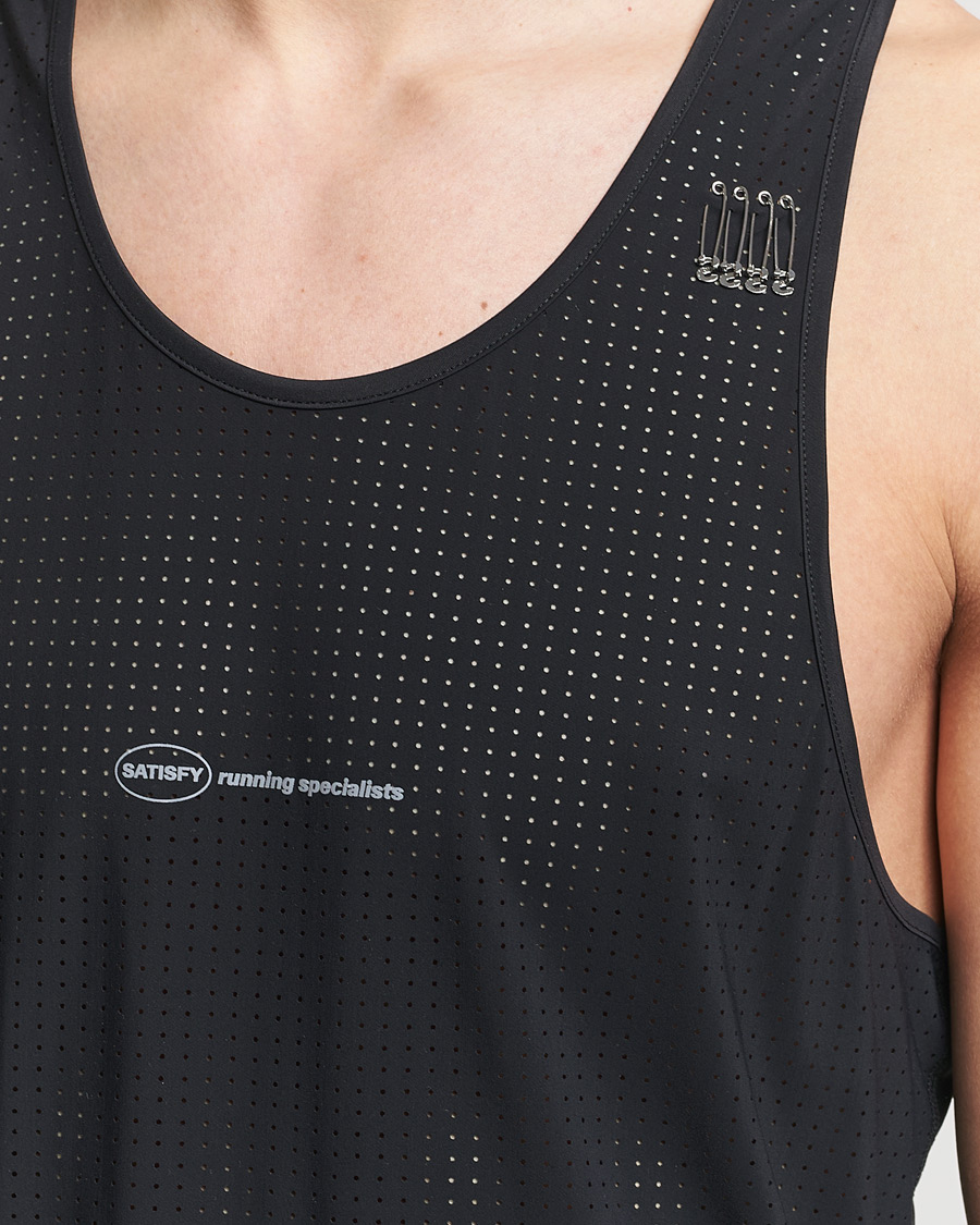 Men | T-Shirts | Satisfy | Space-O Singlet Black