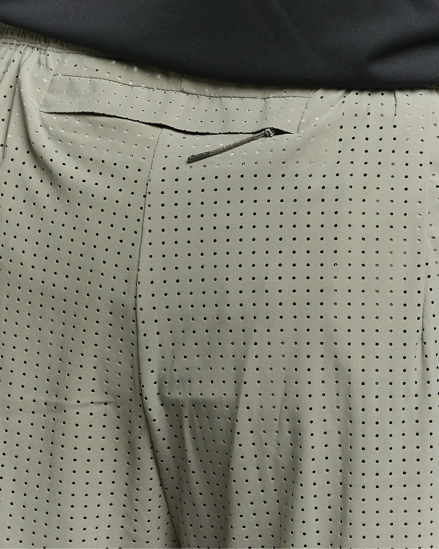 Men | Shorts | Satisfy | Space-O 5 Inch Shorts Dark Sage