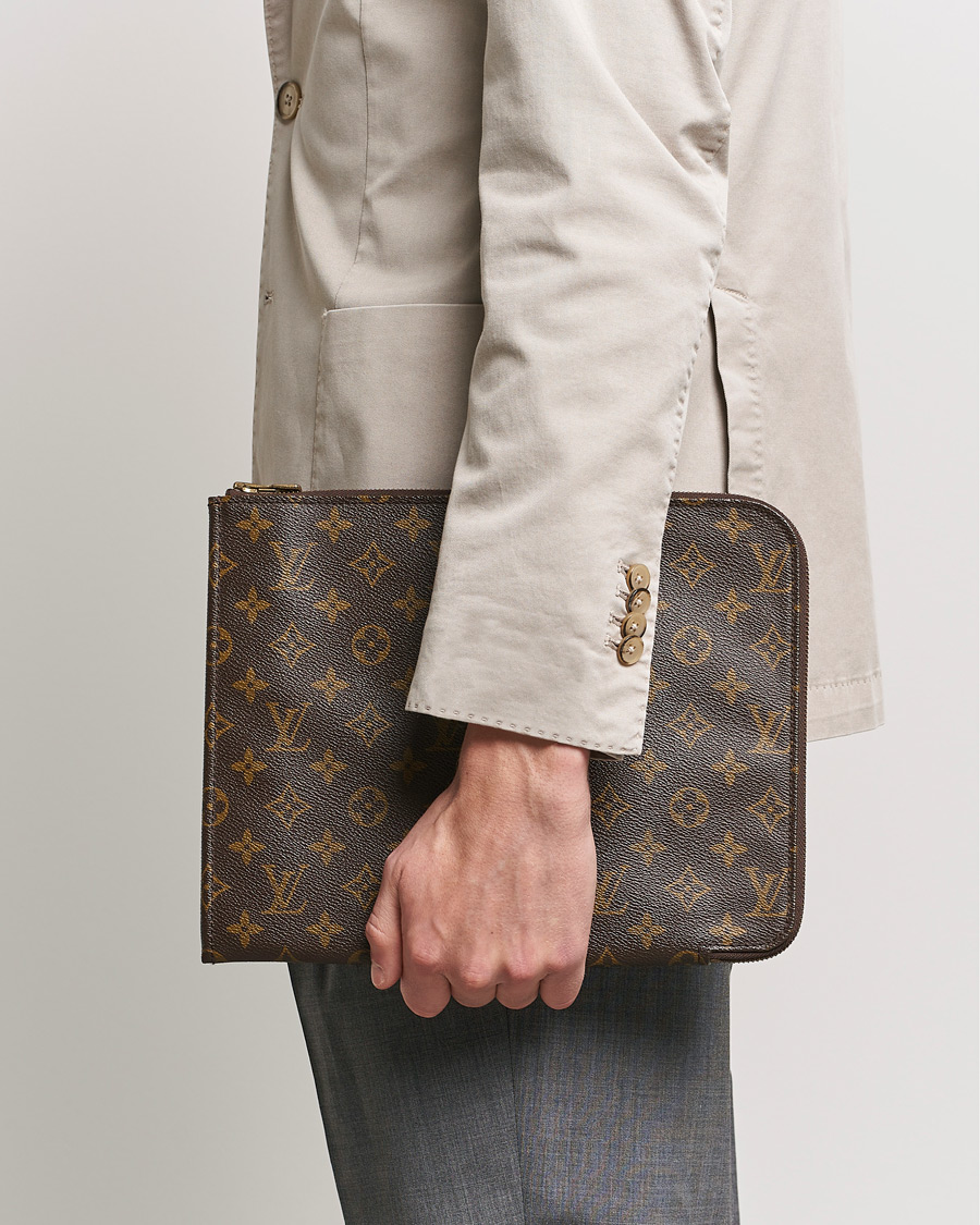Men | Pre-owned Accessories | Louis Vuitton Pre-Owned | Posh Documan Document Bag Monogram