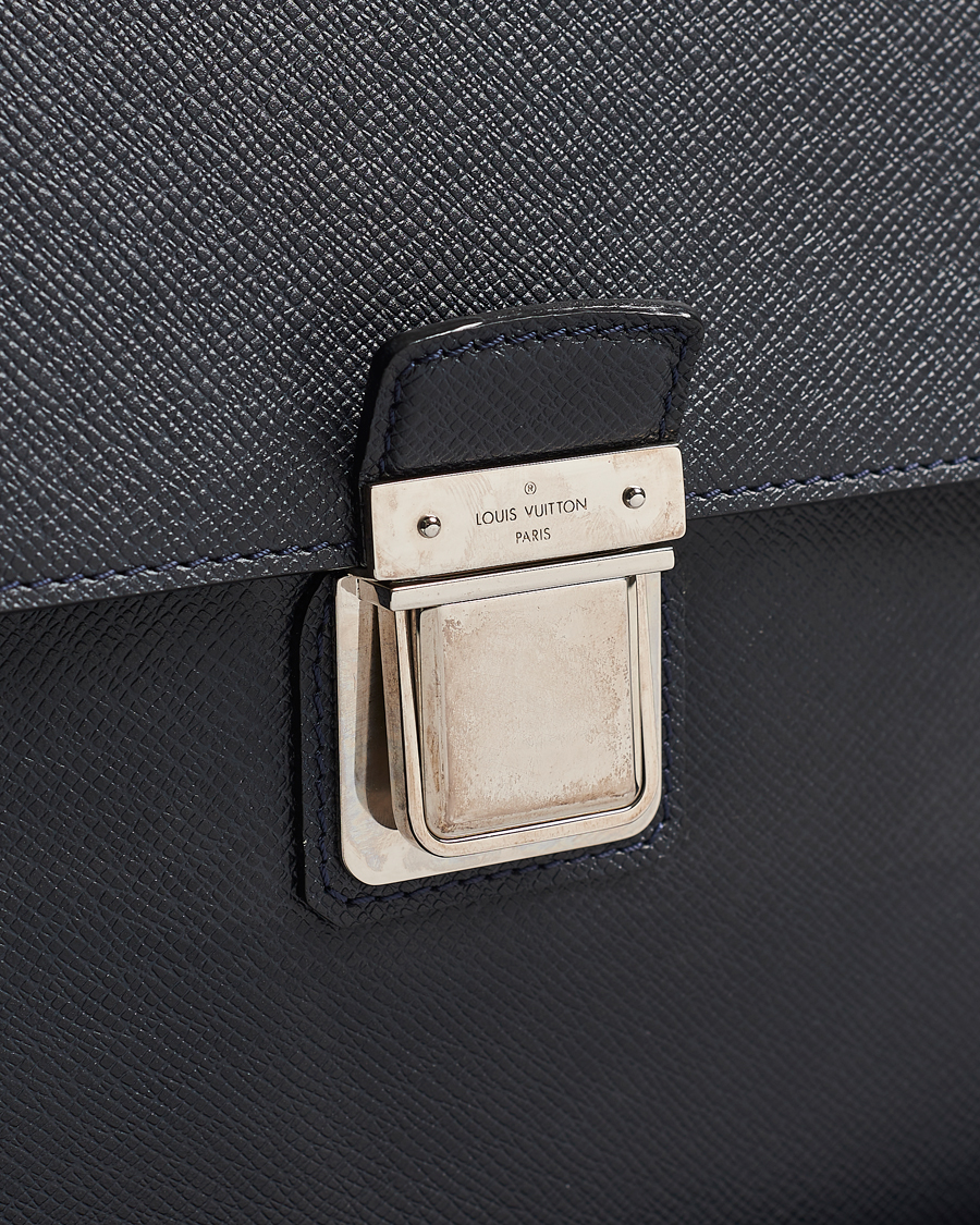 Men | Louis Vuitton Pre-Owned Vassili Briefcase Navy | Louis Vuitton Pre-Owned | Vassili Briefcase Navy