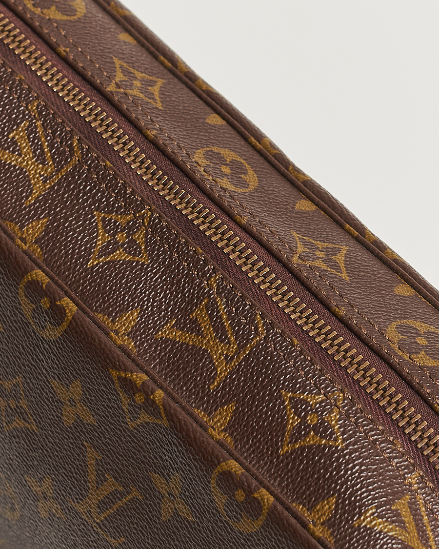 Men | Louis Vuitton Pre-Owned Trousse Toilette Bag Monogram | Louis Vuitton Pre-Owned | Trousse Toilette Bag Monogram