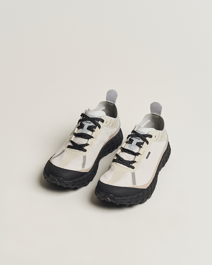 Mies |  | Norda | 001 Running Sneakers Cinder