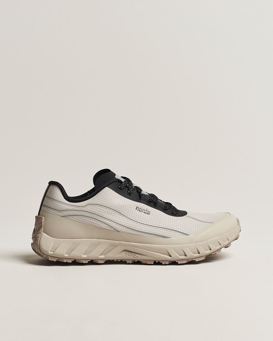 Men | Running shoes | Norda | 002 Running Sneakers Cinder