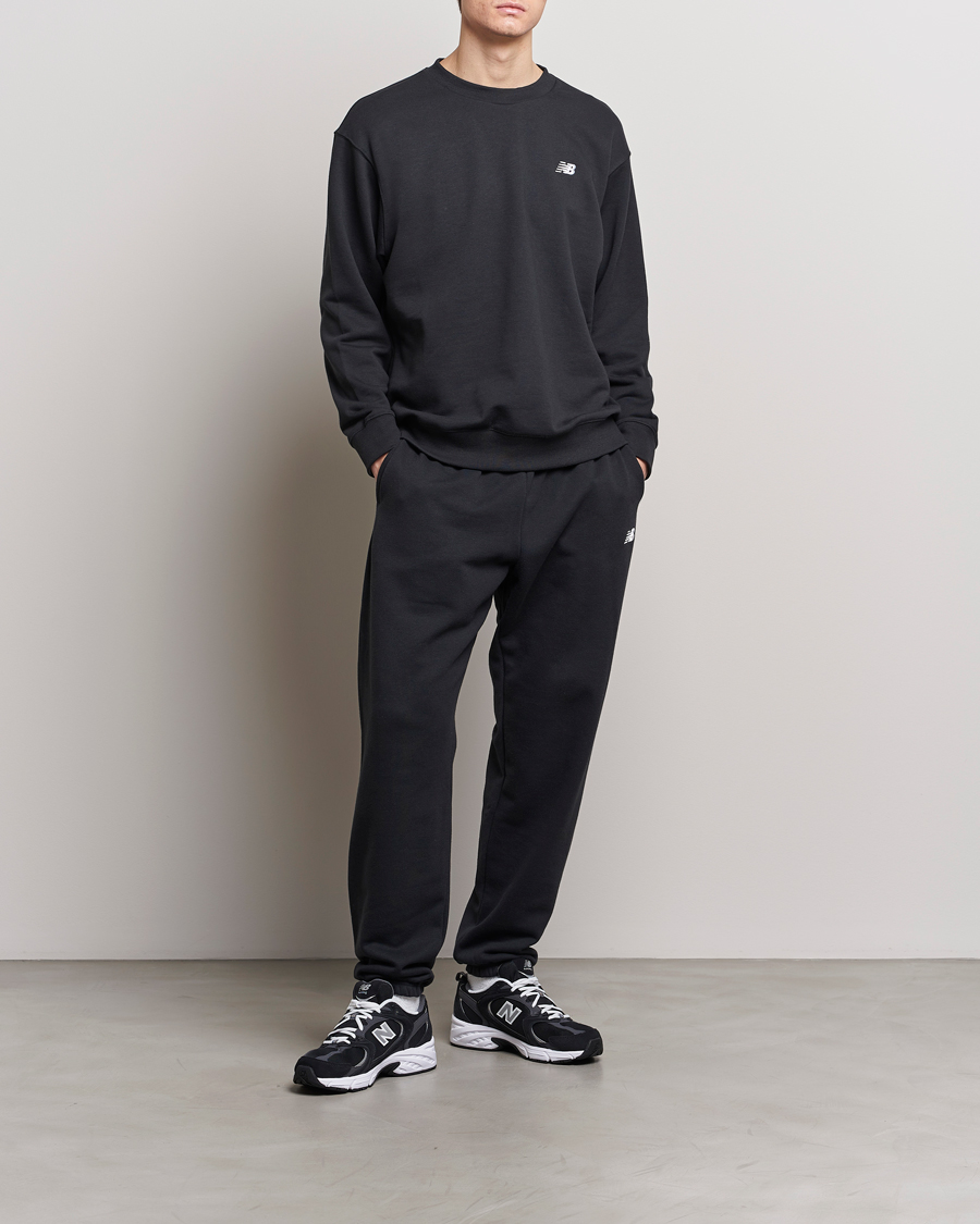 Men | Sweaters & Knitwear | New Balance | Essentials French Terry Sweatshirt Black