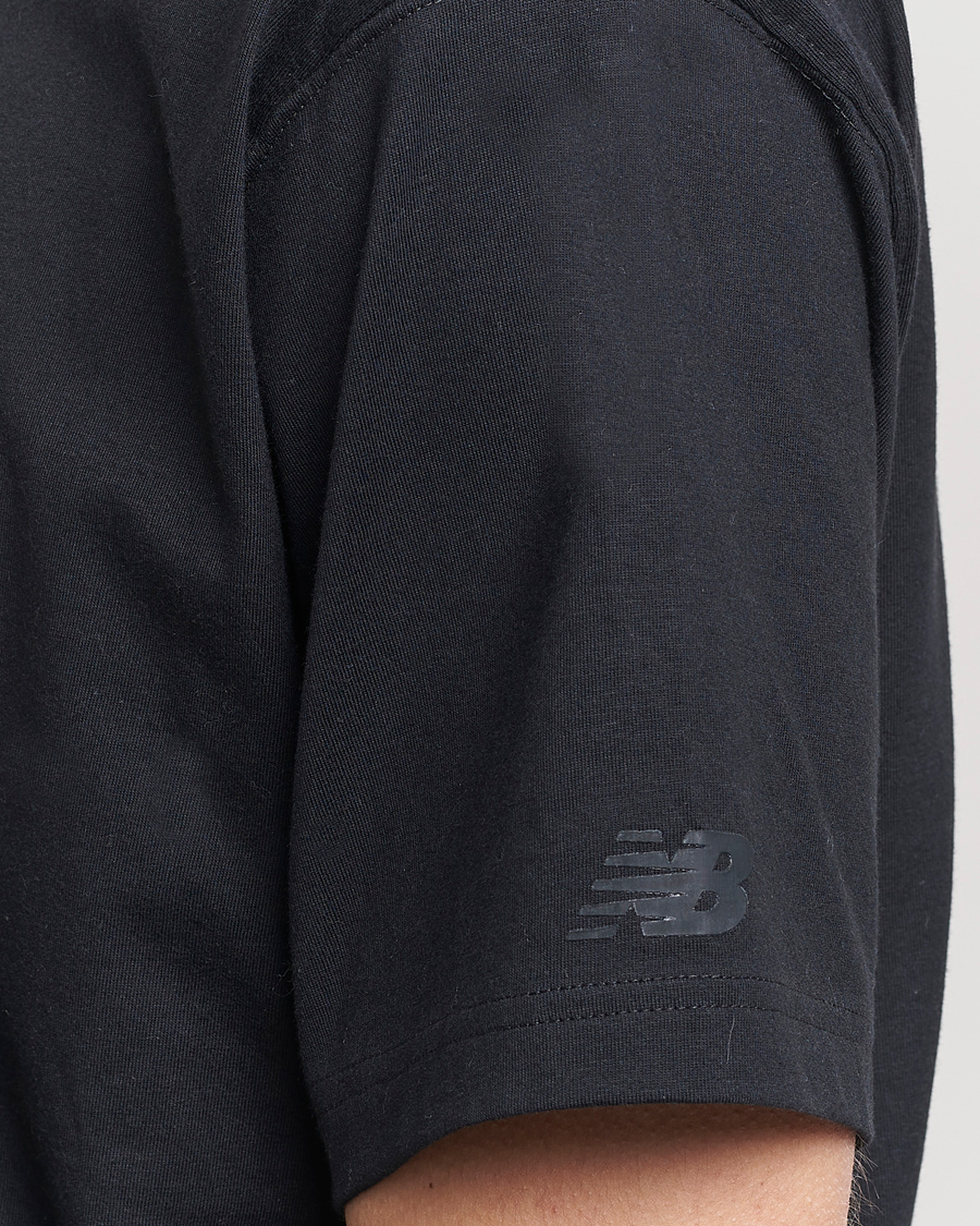 Men | T-Shirts | New Balance | Shifted Graphic T-Shirt Black