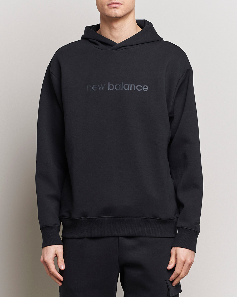 Men | Sweaters & Knitwear | New Balance | Shifted Graphic Hoodie Black