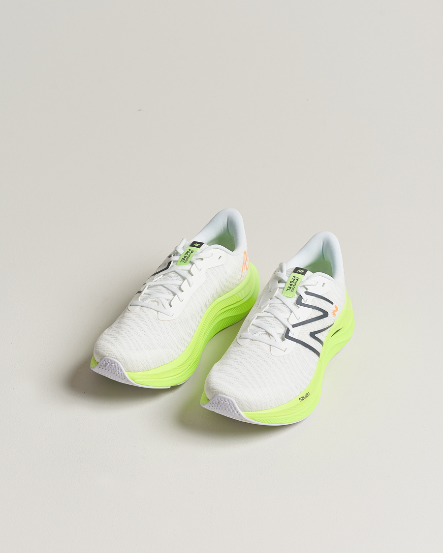 Men | New Balance Running FuelCell Propel v4 White | New Balance Running | FuelCell Propel v4 White