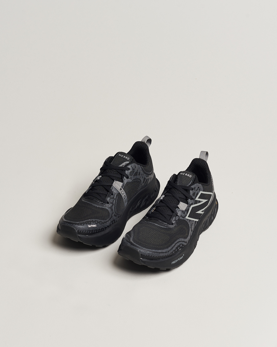 Men | Black sneakers | New Balance Running | Fresh Foam X Hierro v8 Black