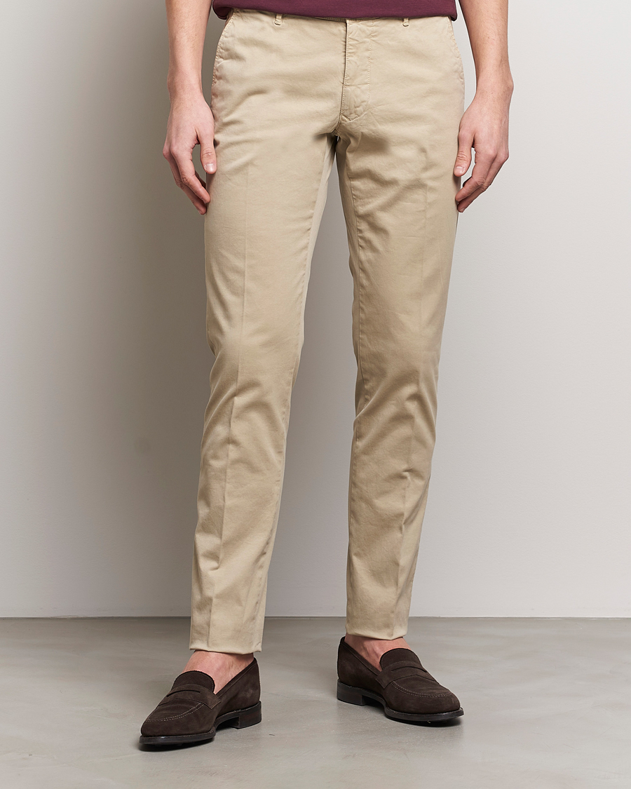 Men | Trousers | Incotex | Slim Fit Garment Dyed Slacks Light Beige