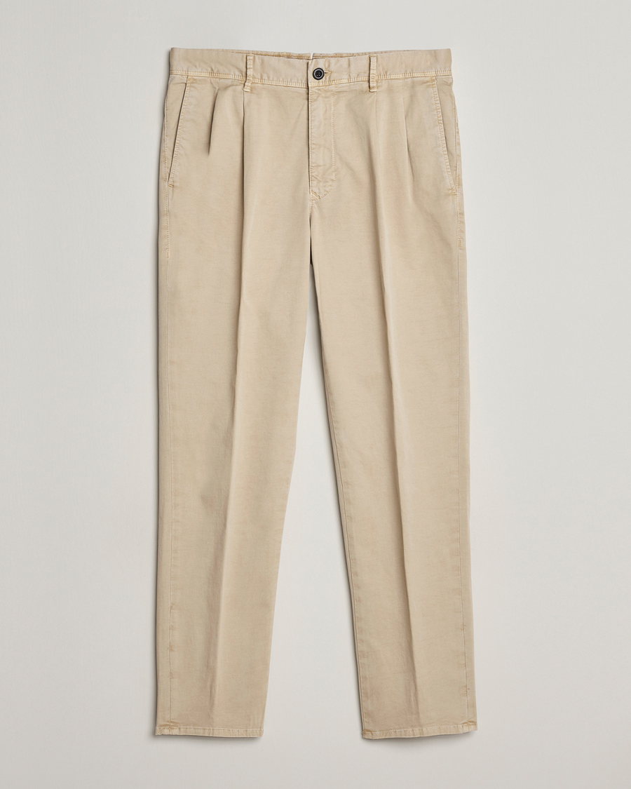 Men | Trousers | Incotex | Tapered Fit Pleated Slacks Light Beige