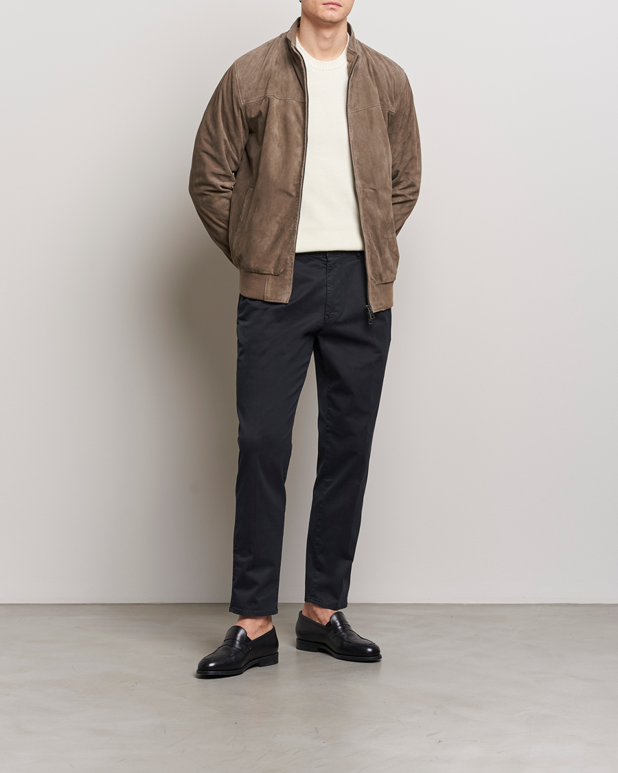 Men | Trousers | Incotex | Tapered Fit Pleated Slacks Black