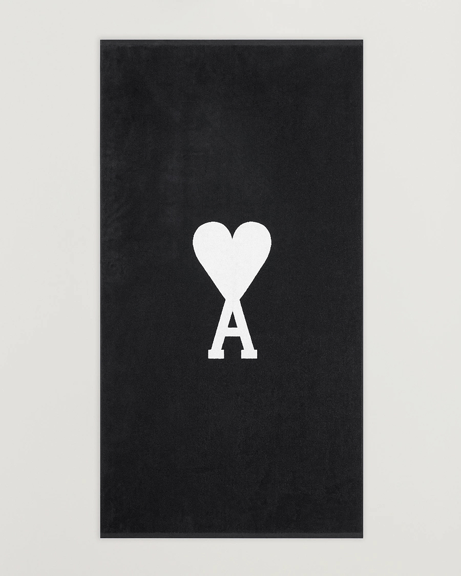 Men | AMI Heart Logo Beach Towel Black/White | AMI | Heart Logo Beach Towel Black/White