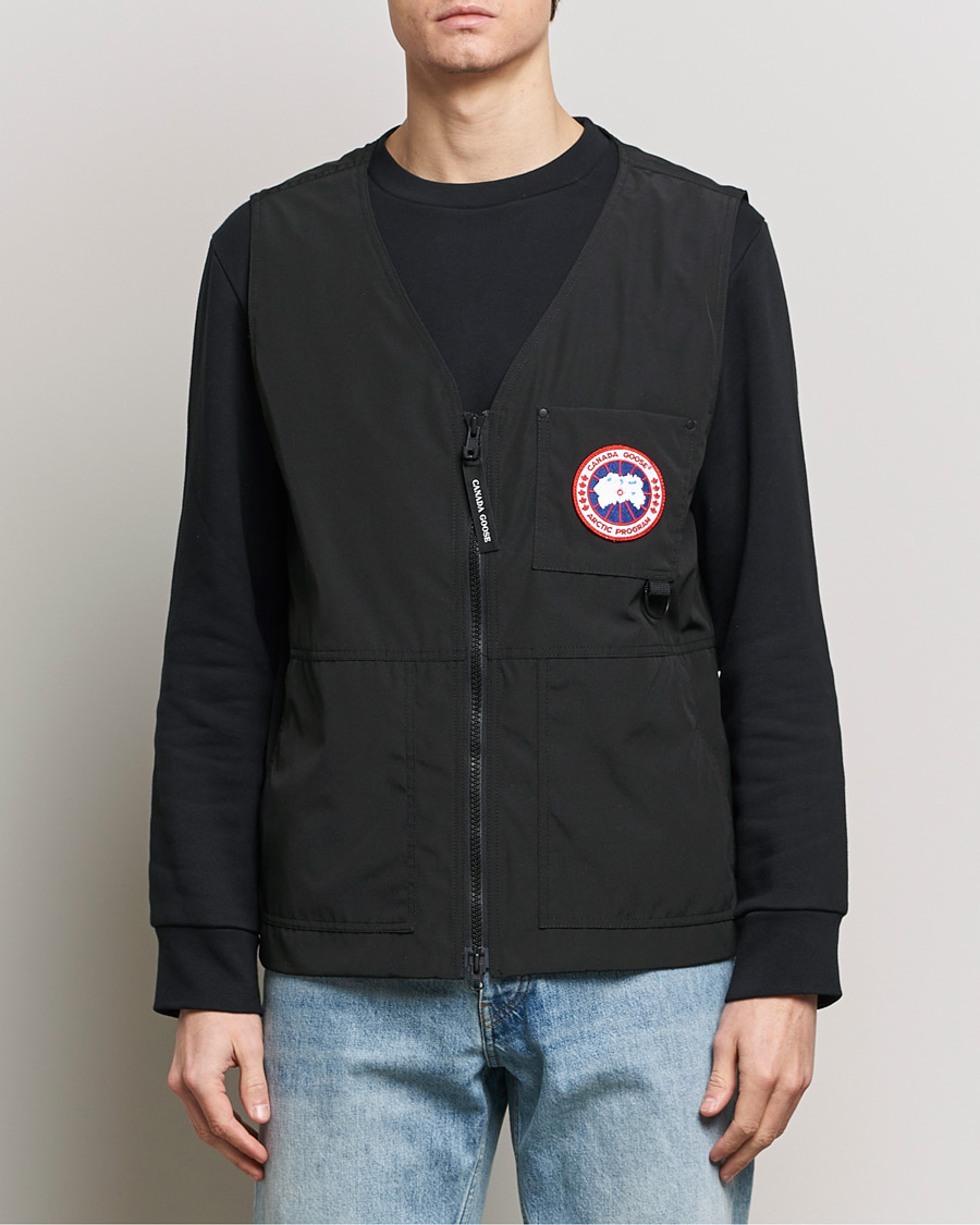 Men | Coats & Jackets | Canada Goose | Canmore Vest Black