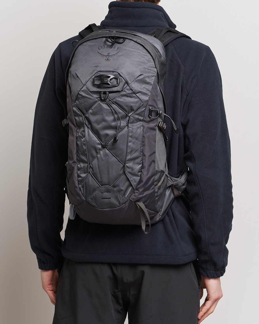 Men | Backpacks | Osprey | Talon 11 Backpack Eclipse Grey