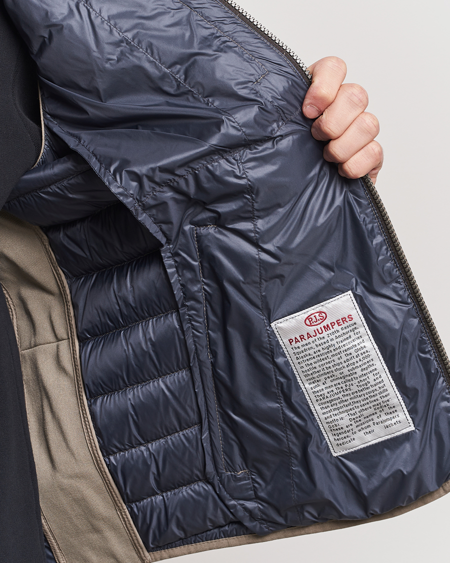 Men | Coats & Jackets | Parajumpers | Perfect Super Lightweight Vest Atmosphere