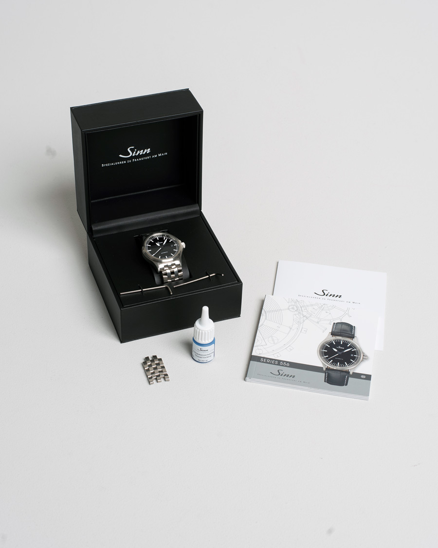 Men | Sinn Pre-Owned 556 Stainless Steal 38,5 Black Silver | Sinn Pre-Owned | 556 Stainless Steal 38,5 Black Silver