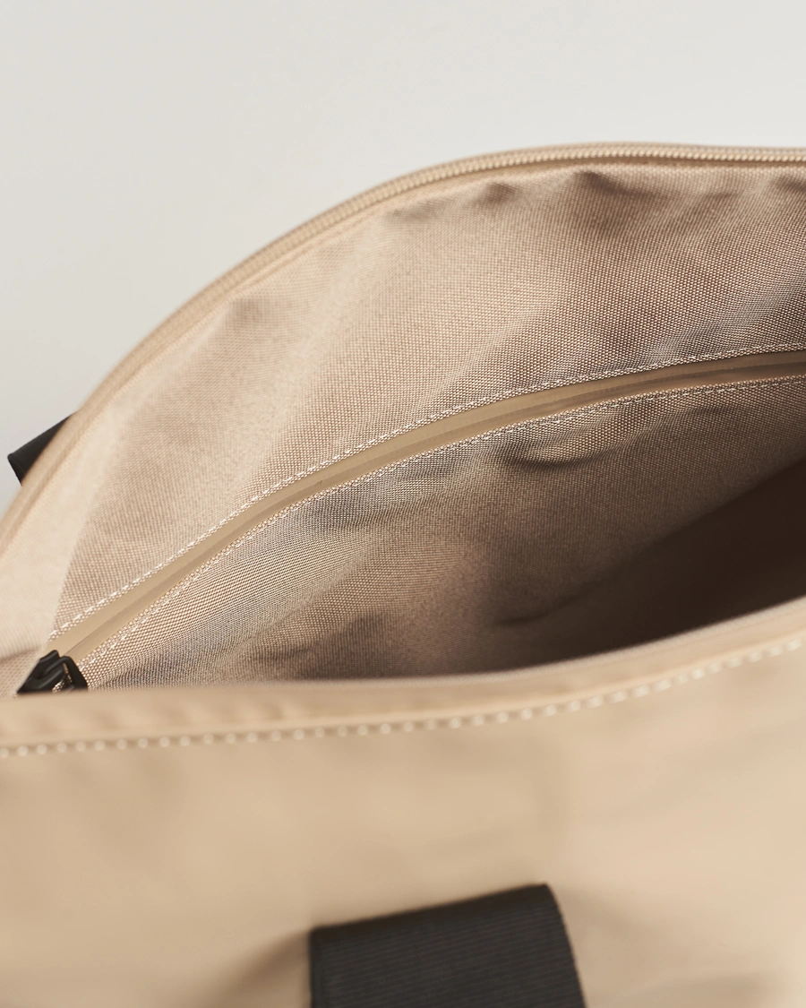 Men | RAINS Tote Bag Rush Sand | RAINS | Tote Bag Rush Sand