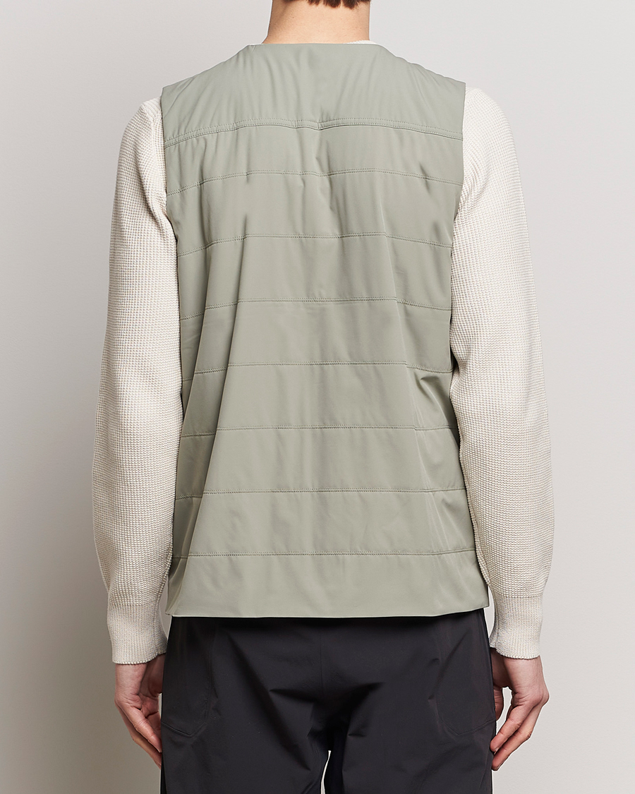 Men | Coats & Jackets | Snow Peak | Flexible Insulated Vest Beige