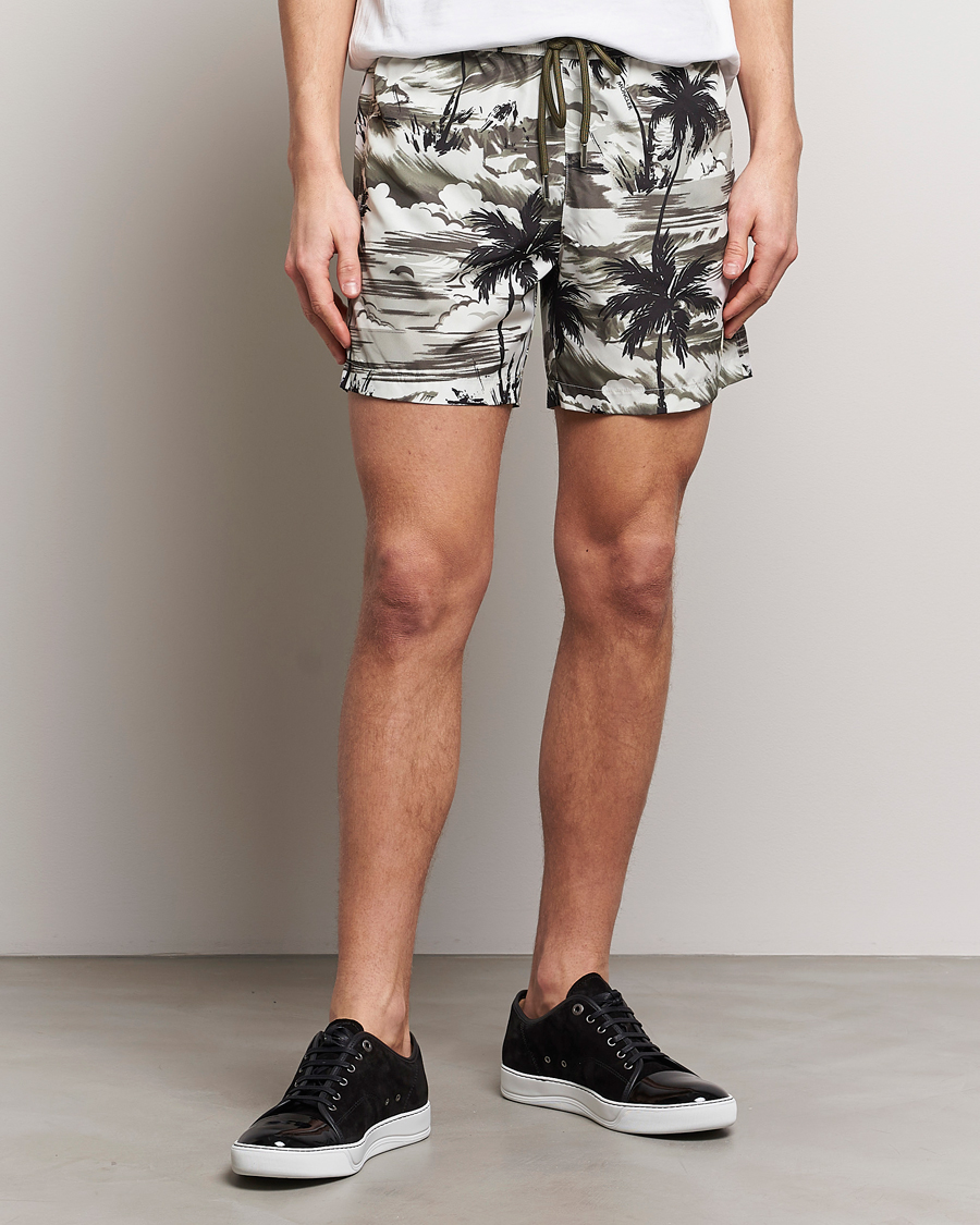 Homme |  | Moncler | Palm Printed Swim Shorts White/Olive