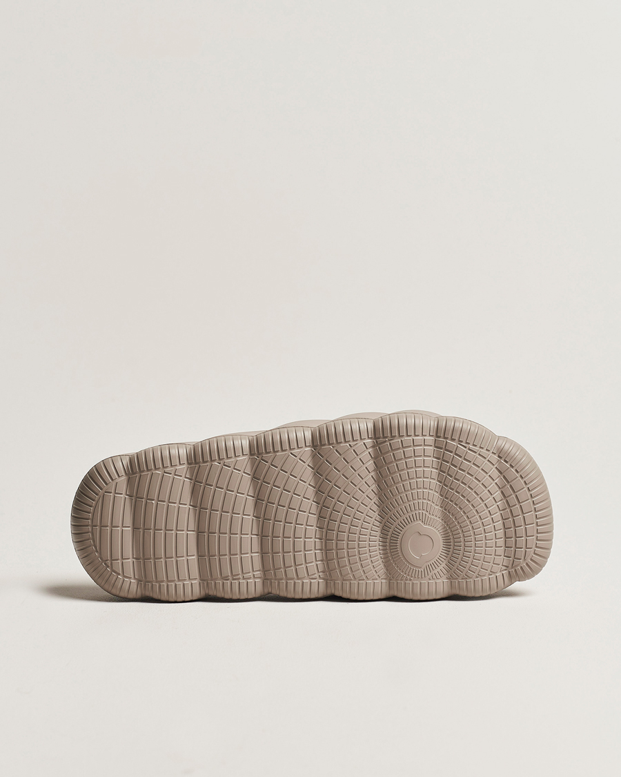 Men | Moncler Lilo Slides Beige | Moncler | Lilo Slides Beige